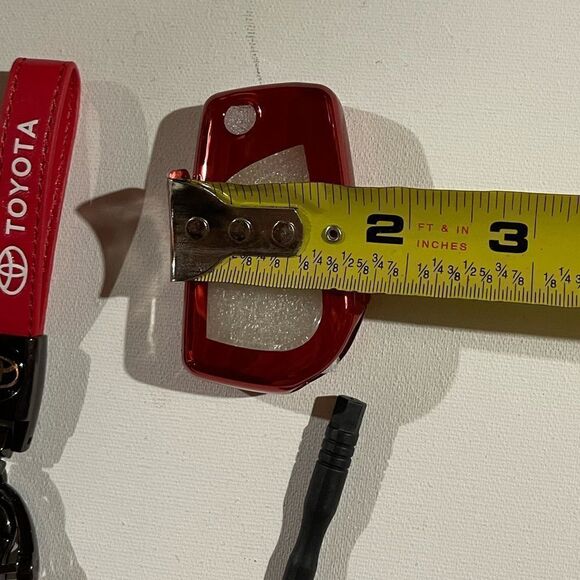 Toyota Logo key fob Keychain in Red leather with Red key fob case NWT - Picture 10 of 10